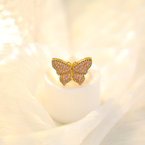 Anel Personalizado Moderno de Aço Inoxidável com Borboleta e Diamante Rosa Zircônia em Formato de Coração para Presente de Dia dos Namorados - Product Image 2