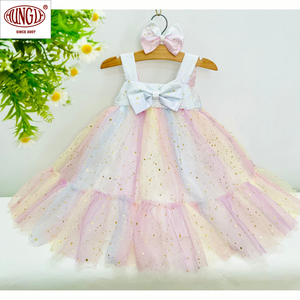 Vente en gros Adorable robe de réveillon de Noël pour bébé avec silhouette de décoration en couches arc-en-ciel multicolores - Product Image 6