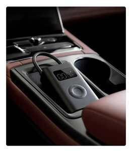 <span class=keywords><strong>Gonfleur</strong></span> de pneus électrique portable <span class=keywords><strong>Mijia</strong></span> 2 150psi avec batterie lithium-ion 2000mAh, jauge de pression numérique et lumière LED pour voiture et scooter - Product Image 6