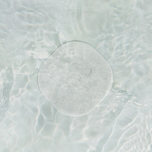Disque de tonification semi-gel à texture sèche et lisse, effet rafraîchissant et doux pour les soins cosmétiques de la peau - Product Image 2