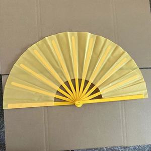 Imprimé personnalisé Durable 13 pouces en plastique de Kung Fu Ventilateur pliant Folk Art LGBT Gay Pride Ventilateur à main pour cadeau d'affaires Festival Party Utilisation - Product Image 5