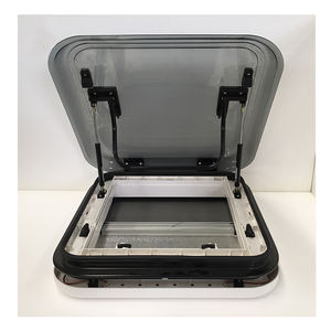 Isolation thermique et ventilation pièces de camping-car lucarne 700*500mm avec lumière LED caravane camping-car fenêtre - Product Image 2