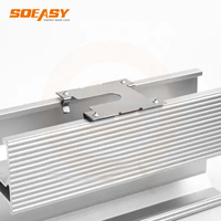 Rondelle de mise à la terre solaire dentelée en acier inoxydable SUS304, rondelle de liaison à la terre M8 M10 pour système de mise à la terre des pinces de cadre de module photovoltaïque