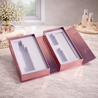 Boîte d'emballage magnétique de luxe personnalisée avec insert en mousse pour cosmétiques, soins de la peau, ensembles de beauté, parfums et produits cadeaux