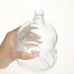 Factory wholesale Hot Sale 500ml Unique Shape Clear Glass Spirit Liquor Wine Whisky Vodka Juice Bottle With Lids