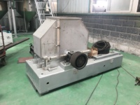 Kleine schaal cassavemeel productielijn semi-automatische machine voor tapioca poeder verwerkingsinstallatie Fufu meel maakapparatuur