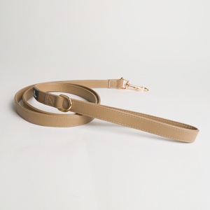 Maßgefertigtes Luxus-Lederhalsband für Hunde Verstellbares PU-Lederhalsband Geringe Mindestbestellmenge Individuelles Logo Haustierhalsband - Product Image 2