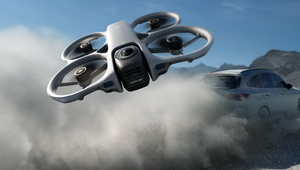 Avata 360 Fly More <span class=keywords><strong>Combo</strong></span> con RC 2 8K HDR 360 °   Kit de Dron <span class=keywords><strong>FPV</strong></span> Panorámico - Product Image 2