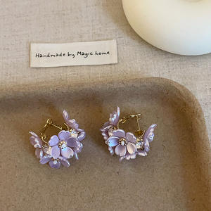 ต่างหูเม็ดเดี่ยวสแตนเลสขายดีต่างหูเกลียวปลายสูงสำหรับผู้หญิงกันน้ำเครื่องประดับฮิปฮอปที่ไม่ซ้ำใคร - Product Image 5