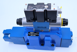 Hot Sale 4WRZE Series Hydraulic 4WRZE16W8-150-7X/6EG24N9ETK31/F1D3M 4WRZE32W8-520-7X/6EG24N9K31/F1D3M Proportional - Product Image 5