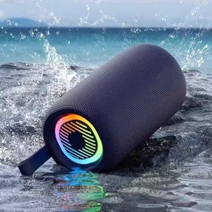 Haut-parleur Bluetooth portable d'extérieur, mini-haut-parleur intelligent à volume élevé avec fonction de basses profondes - Product Image 3