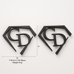 Thiết kế logo kim loại cho túi thời trang, làm theo yêu cầu, móc khóa kim loại thời trang, chữ cái kim loại mạ vàng làm logo cho túi xách - Product Image 6