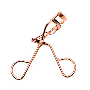 Ensemble recourbe-cils en acier inoxydable or rose avec logo personnalisé, pince à épiler oblique et pince à sourcils – Outil de beauté à marque privée - Product Image 5