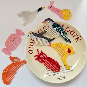 New Design Handmade Vintage Fashion Cartoon Animal Acetate Hair <b>Comb</b> Fun Cute <b>Bird</b> Lobster Portable Large Size for Women - Product Image 1