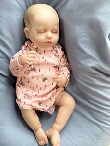 Muñeco <span class=keywords><strong>Reborn</strong></span> de Color Claro con Movimiento, Cesta de Leche Más Pequeña que un Dedo, Diseño de Cerdito Lindo, Kenia - Product Image 4