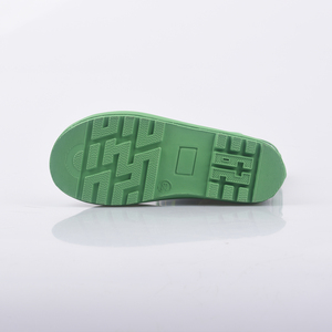 Bottes de pluie imperméables pour enfants avec une coloration bleu-vert, ornées d'imprimés d'astronautes et dotées d'un anse de transport - Product Image 5