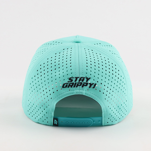 Gorras Deportivas de Secado Rápido de Alta Calidad al por Mayor de Fábrica, Gorra de Golf con Logotipo de Silicona Personalizado, Color Azul Cielo, Perforada con Láser - Product Image 5
