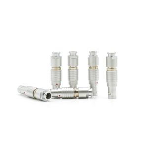 Conector Circular Metálico Autoblocante de Empuje y Tracción, Tipo Aviación 0B, 2345679 Núcleos, Conector Macho, Apto para Equipos Médicos - Product Image 1