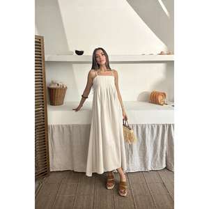 Robe en lin beige plissée à bretelles, sur mesure du XS au 6XL, élégante et discrète pour le bureau, les soirées, les tenues décontractées de tous les jours, avec volants. - Product Image 4