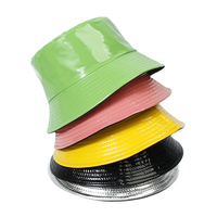 Syh1557 Sombrero de Pescador de Cuero PU Reversible con Logotipo Bordado Personalizado, Sombrero de Cuero Brillante de Doble Cara para Mujer