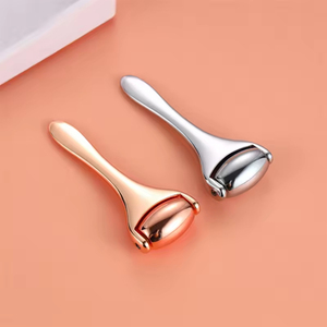 ลูกกลิ้งหน้าโลหะทำจากสังกะสีผสมนวดยกผิวลูกกลิ้ง3D หน้าสีเงิน - Product Image 3