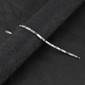 Nuevo logotipo personalizado de Italia, joyería de moda, brazalete, joyas, pulsera de eslabones, pulsera de moissanita de diamante negro de acero inoxidable para hombres - Product Image 4