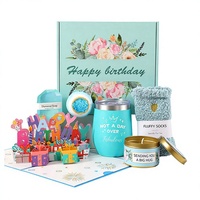 Coffret d'anniversaire sur le thème floral avec gobelet isotherme en papier et chaussettes parfumées - Cadeau idéal pour la meilleure amie