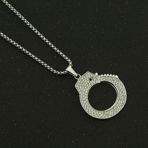 Collar con Colgante Geométrico Hueco Estilo Hiphop de Diseño Único, Superventas 2026, Joyería de Moda para Hombre, Estilo Urbano - Product Image 3