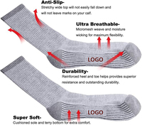 Chaussettes de sport en bambou à haute élasticité avec logo personnalisé OEM pour hommes et femmes Chaussettes de sport longues respirantes et rembourrées