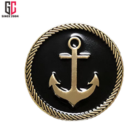 Badges métalliques sur mesure sur le thème nautique, broches émaillées avec motifs casquette de capitaine, ancre et gouvernail, épingles de revers – Fabrication depuis 12 ans