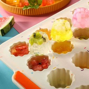 Non-Stick <b>Silicone</b> Cake Mold Grids Flower Shaped for Home <b>Baking</b> of Chocolate Fudge Jelly Cake Pans - Product Image 3