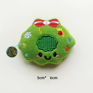 Kerstthema Kat Pluche Kattenkruid Kauwspeelgoed Molaire Bijtbestendig Zelf-Hi Santa Eland Appel Huisdier Knuffel Met Kattenkruid Dierbenodigdheden - Product Image 6