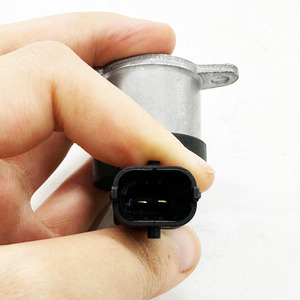 0928400825 di regolazione del regolatore di pressione del carburante Diesel per <span class=keywords><strong>ALFA</strong></span> <span class=keywords><strong>ROMEO</strong></span> CITROEN PEUGEOT FIAT LANCIA 1.3 1.6 2.0 JTDM - Product Image 5