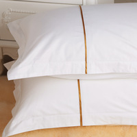 Parure de lit pour hôtel en coton pur Parure de lit king size en gros Parure de lit housse de couette en satin