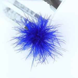 Broche élégante à motif floral en plumes de 15 cm, vente chaude transfrontalière, bijoux unisexes faits à la main, accessoires de vêtements DIY, pince à <span class=keywords><strong>cheveux</strong></span> - Product Image 6