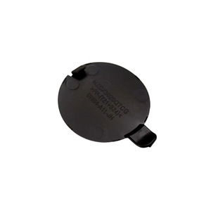 Cubierta de Gancho de Remolque Delantero para Mazda CX-30, DGH9-50-A11, Material PP Negro, para Protección del Capó - Product Image 1