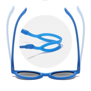 Occhiali da Sole per Bambini 0-12 Anni Protezione UV400 TPEE Polarizzati Durevoli Design di Marca per Esterni con Cordino TPEE Gratuito - Product Image 4