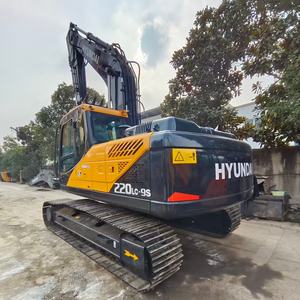 รถขุดมือสองฮุนได 22 ตัน รุ่น 220lc-9s จากเกาหลี ราคาสมเหตุสมผล เชื่อถือได้ กำลังเครื่องยนต์ 125 กิโลวัตต์ ความจุบุ้งกี๋ 1 เมตร  ระบบเกียร์ PLC ปั๊ม - Product Image 6