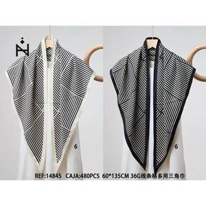 Fular triangular geométrico de poliéster y algodón para mujer, 60x135cm, para todas las estaciones - Product Image 2
