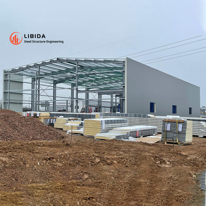 Usine de conception moderne Entrepôt préfabriqué en acier Bâtiment de structures métalliques préfabriquées à ossature spatiale - Product Image 4