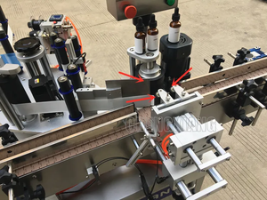 Solución de etiquetado automático de punto fijo CX-DTJ para envases redondos con alta eficiencia - Product Image 4