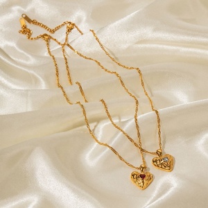 Collier pendentif vintage pour femme, cœur coloré délicat en acier inoxydable plaqué or 18 carats avec perle d'eau douce, étanche, cadeau d'été - Product Image 3