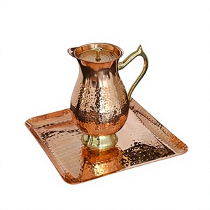 Pichet à eau en cuivre avec couvercle 500-1000ml, carafe métallique écologique, design vintage fait main, durable pour les mariages, les fêtes, le vin et la bière - Product Image 4