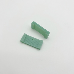 Pièces de panneaux en fibre de verre époxy résistantes à la chaleur pour équipements électriques personnalisés et dispositifs de machines - Product Image 1