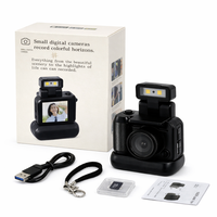 Mini caméra numérique en forme de bouton avec étui de charge MicroSD, caméra de poche pour étudiants, flash intégré, enregistrement 1080P, vente en gros