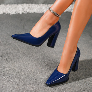 Nouveaux modèles Xuanhui – Escarpins à talon carré de 10 cm, bout pointu verni brillant, style coréen, grandes tailles européennes 35-46, couleur unie basique - Product Image 4