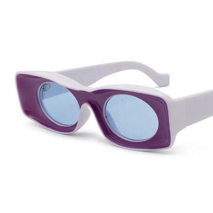 中国卸売2024新トレンドフラットサングラス卸売プロモーションサングラス - Product Image 5