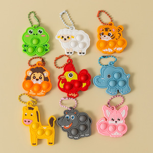 Nuevo Llavero Antiestrés de Silicona con Diseño de Animalitos para Jóvenes Unisex - Product Image 4