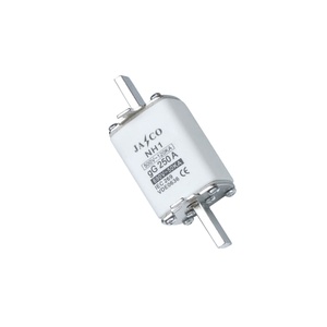 Fusible Cerámico de la Serie NT de <span class=keywords><strong>Jasco</strong></span>, Fusible de Bajo Voltaje de 500V/690V 125A-200A, Alta Capacidad de Interrupción, Certificado IEC - Product Image 3