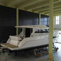 Yacht de luxe personnalisable de 50 pieds avec flybridge, coque en fibre de verre, deux moteurs diesel Cummins, fourniture directe d'usine OEM
